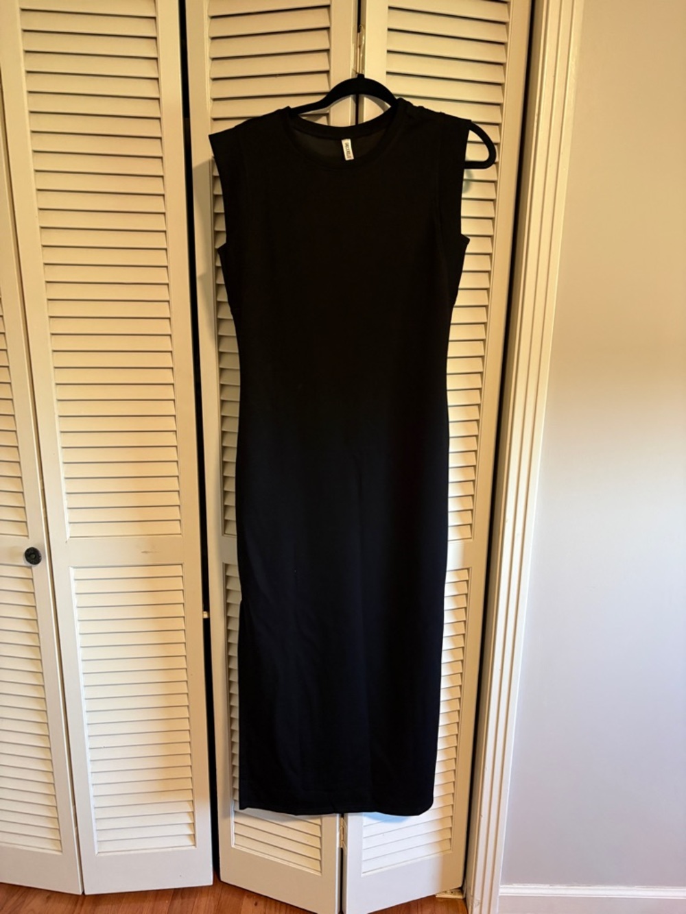 Sleeveless Black Maxi Dress - Minimalist Everyday Style